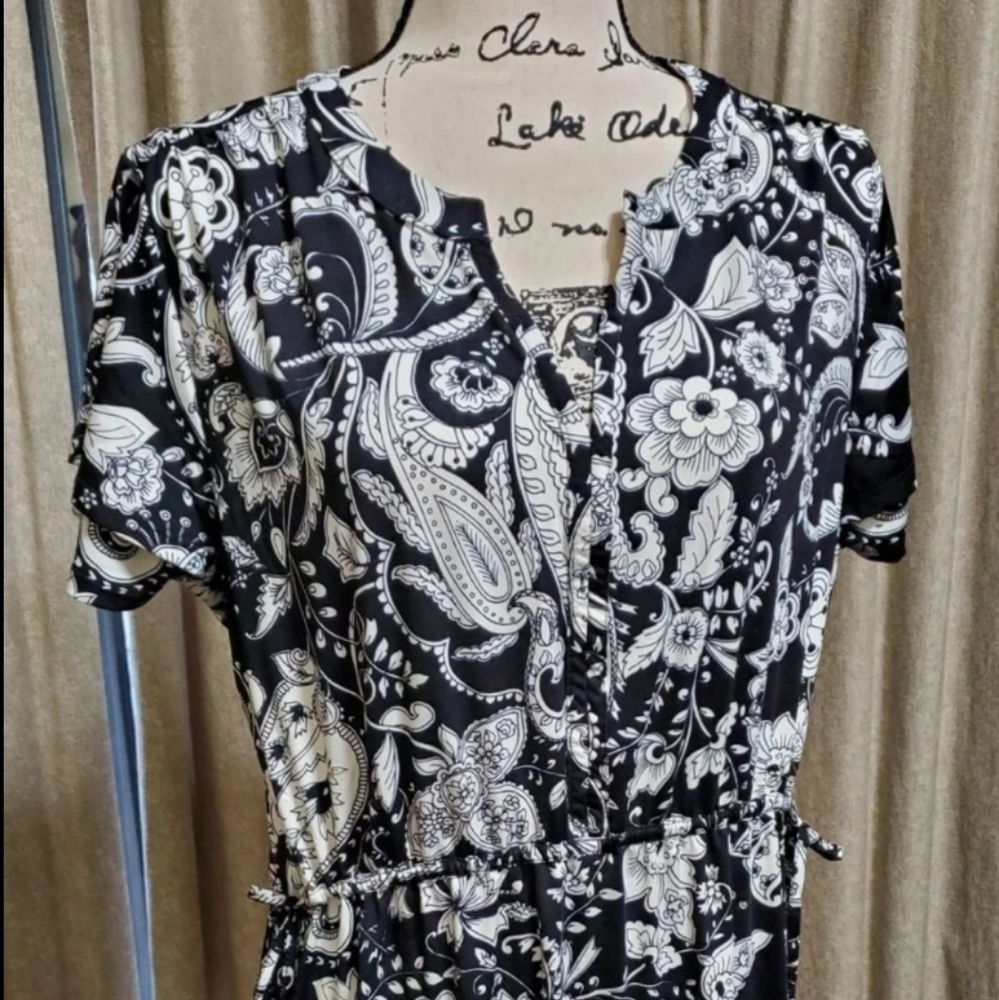 ROBERT LOUIS WOMEN'S DRESS